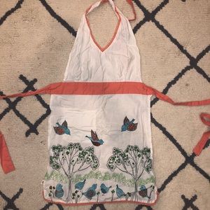 ADORABLE Anthropologie apron with birds.